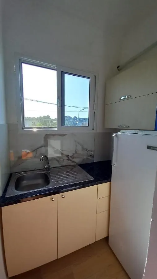 Beta Rest Room Vlore 0*,  Albania